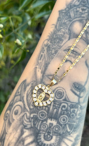 ✨“HERMOSA” NECKLACE🫀